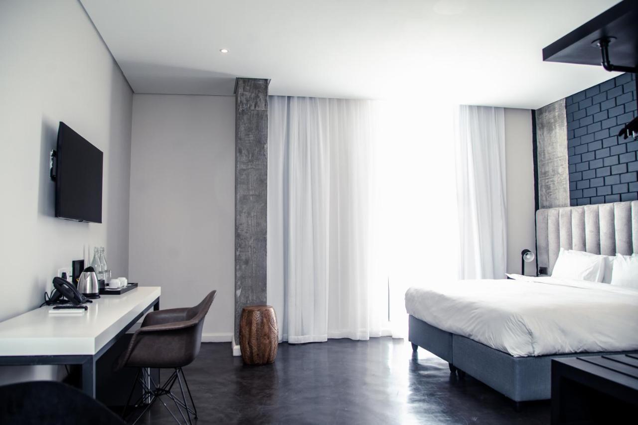 The Urban Hotel Лусака Экстерьер фото