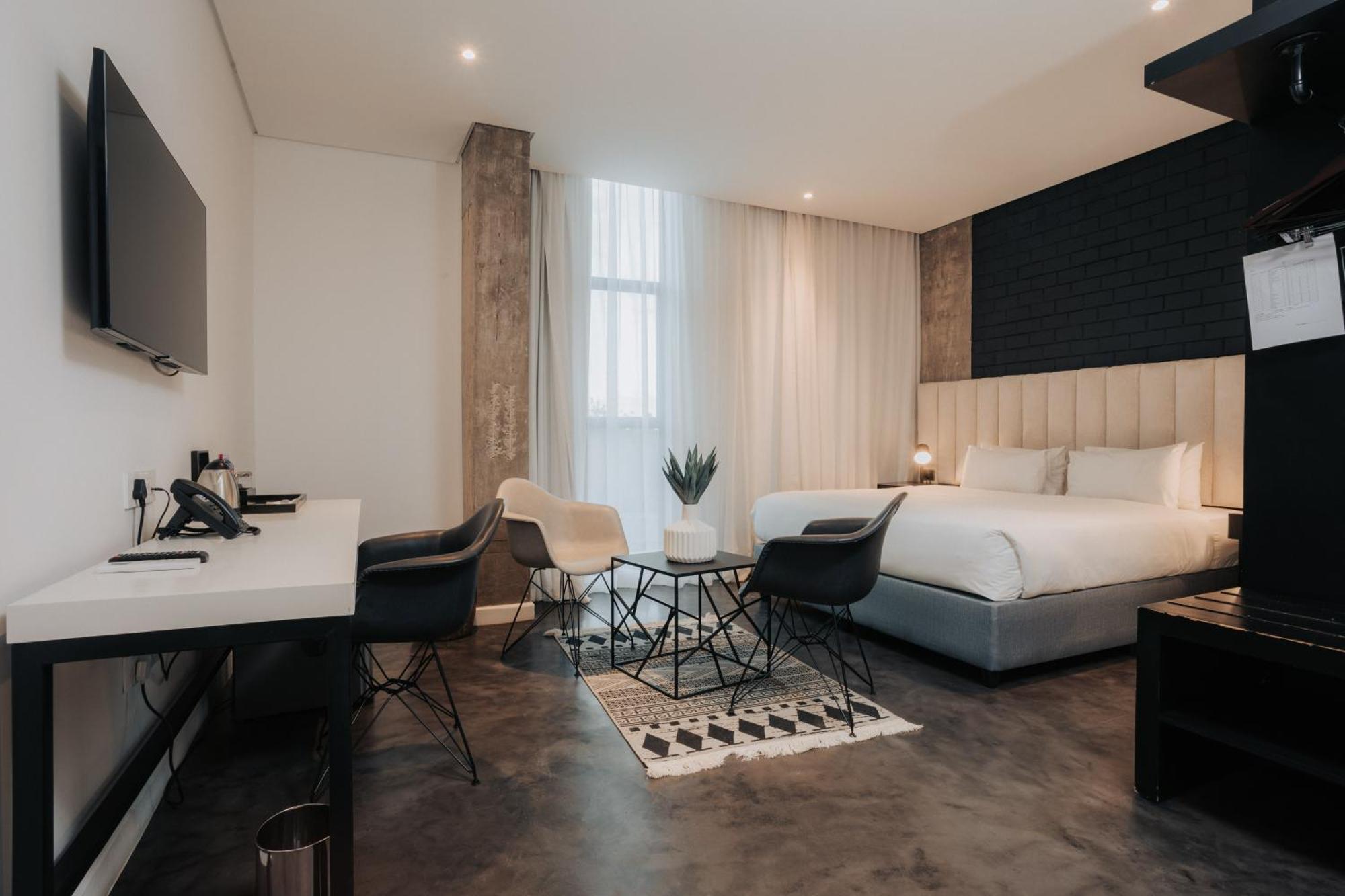 The Urban Hotel Лусака Экстерьер фото